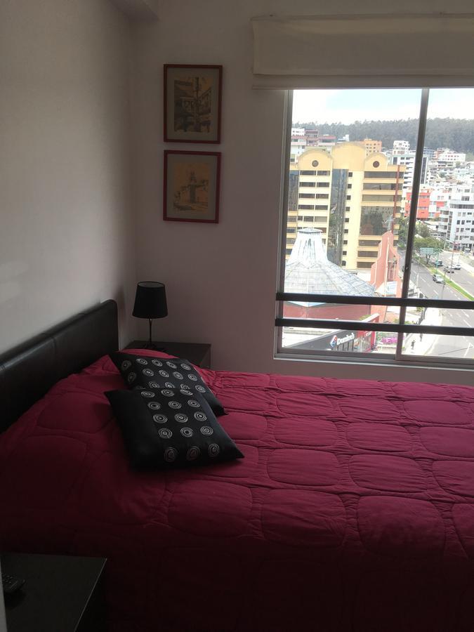 Suites Parque Real Quito Exterior foto